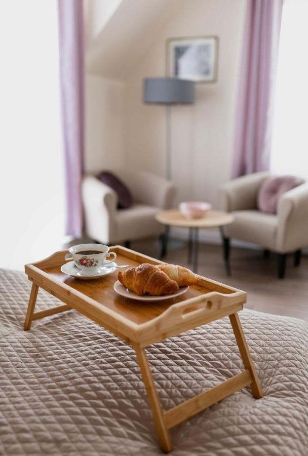 Apartamenty "La Villa" Z Klimatyzacja, Ogrodem, Parkingiem, Blisko Centrum Kudowa-Zdrój Kültér fotó