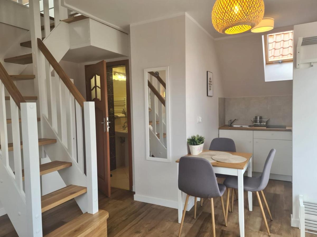 Apartamenty "La Villa" Z Klimatyzacja, Ogrodem, Parkingiem, Blisko Centrum Kudowa-Zdrój Kültér fotó