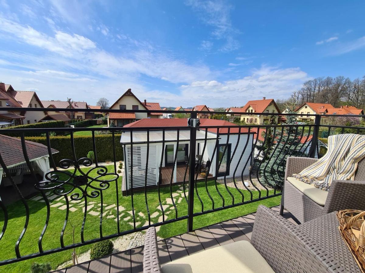 Apartamenty "La Villa" Z Klimatyzacja, Ogrodem, Parkingiem, Blisko Centrum Kudowa-Zdrój Kültér fotó
