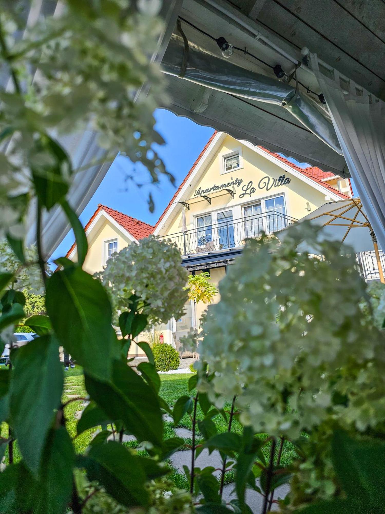 Apartamenty "La Villa" Z Klimatyzacja, Ogrodem, Parkingiem, Blisko Centrum Kudowa-Zdrój Kültér fotó